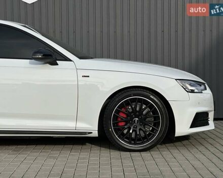 Белый Ауди А4, объемом двигателя 1.98 л и пробегом 210 тыс. км за 17999 $, фото 9 на Automoto.ua