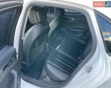 Білий Ауді А4, об'ємом двигуна 1.98 л та пробігом 94 тис. км за 17000 $, фото 5 на Automoto.ua