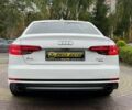 Білий Ауді А4, об'ємом двигуна 2 л та пробігом 134 тис. км за 16000 $, фото 5 на Automoto.ua