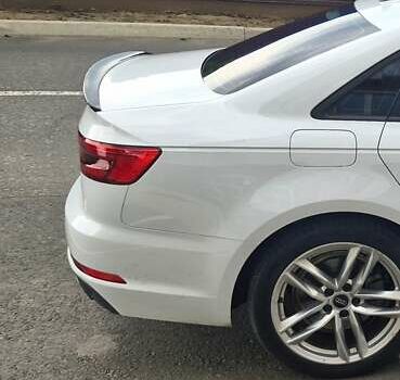 Белый Ауди А4, объемом двигателя 1.98 л и пробегом 150 тыс. км за 21999 $, фото 15 на Automoto.ua