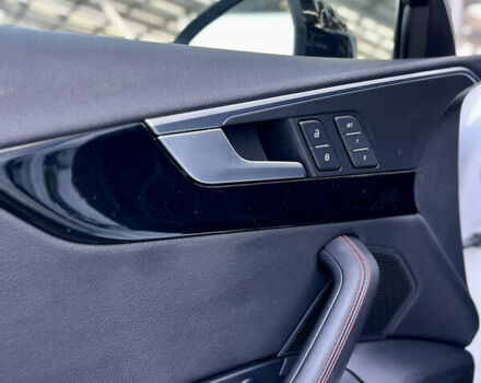 Белый Ауди А4, объемом двигателя 1.98 л и пробегом 179 тыс. км за 18500 $, фото 18 на Automoto.ua