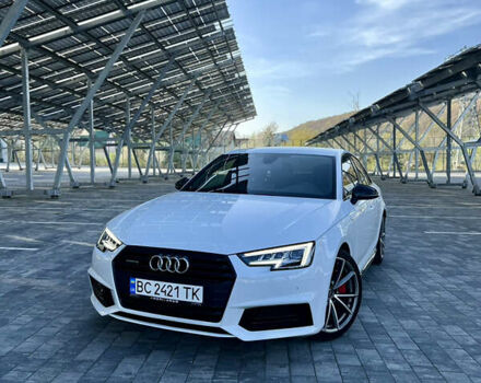 Белый Ауди А4, объемом двигателя 1.98 л и пробегом 179 тыс. км за 18500 $, фото 1 на Automoto.ua