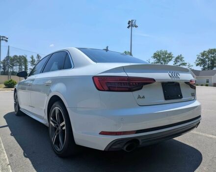 Білий Ауді А4, об'ємом двигуна 2 л та пробігом 66 тис. км за 6100 $, фото 6 на Automoto.ua