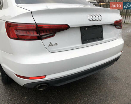 Білий Ауді А4, об'ємом двигуна 2 л та пробігом 173 тис. км за 12345 $, фото 23 на Automoto.ua
