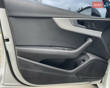 Белый Ауди А4, объемом двигателя 1.98 л и пробегом 229 тыс. км за 16499 $, фото 13 на Automoto.ua