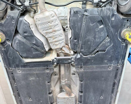 Белый Ауди А4, объемом двигателя 2 л и пробегом 38 тыс. км за 16700 $, фото 17 на Automoto.ua