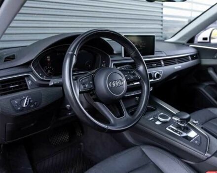 Белый Ауди А4, объемом двигателя 2 л и пробегом 83 тыс. км за 14700 $, фото 7 на Automoto.ua
