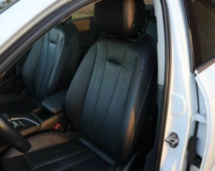 Белый Ауди А4, объемом двигателя 2 л и пробегом 68 тыс. км за 12999 $, фото 10 на Automoto.ua