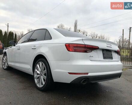 Білий Ауді А4, об'ємом двигуна 2 л та пробігом 173 тис. км за 12345 $, фото 20 на Automoto.ua