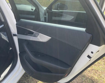 Белый Ауди А4, объемом двигателя 1.98 л и пробегом 116 тыс. км за 17500 $, фото 24 на Automoto.ua