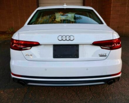 Белый Ауди А4, объемом двигателя 2 л и пробегом 68 тыс. км за 12999 $, фото 5 на Automoto.ua