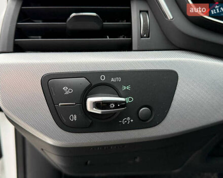 Білий Ауді А4, об'ємом двигуна 2 л та пробігом 178 тис. км за 14800 $, фото 48 на Automoto.ua