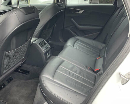 Белый Ауди А4, объемом двигателя 1.98 л и пробегом 139 тыс. км за 17900 $, фото 10 на Automoto.ua