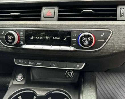 Белый Ауди А4, объемом двигателя 2 л и пробегом 82 тыс. км за 14000 $, фото 12 на Automoto.ua