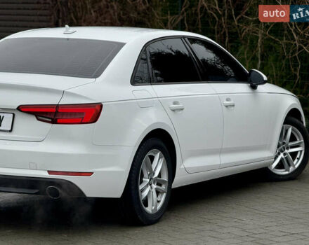 Белый Ауди А4, объемом двигателя 2 л и пробегом 178 тыс. км за 14999 $, фото 25 на Automoto.ua