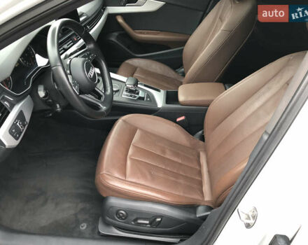 Білий Ауді А4, об'ємом двигуна 2 л та пробігом 173 тис. км за 12345 $, фото 33 на Automoto.ua
