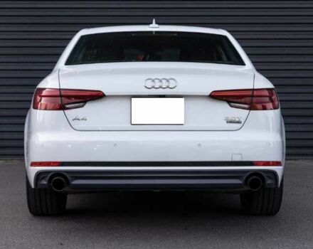 Білий Ауді А4, об'ємом двигуна 2 л та пробігом 43 тис. км за 14000 $, фото 5 на Automoto.ua