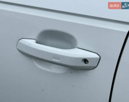 Белый Ауди А4, объемом двигателя 2 л и пробегом 178 тыс. км за 14999 $, фото 23 на Automoto.ua