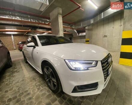 Белый Ауди А4, объемом двигателя 1.98 л и пробегом 187 тыс. км за 18200 $, фото 7 на Automoto.ua