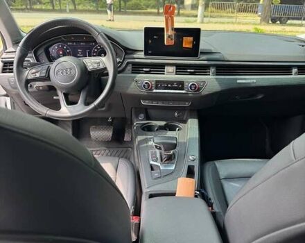 Белый Ауди А4, объемом двигателя 1.98 л и пробегом 85 тыс. км за 25000 $, фото 8 на Automoto.ua