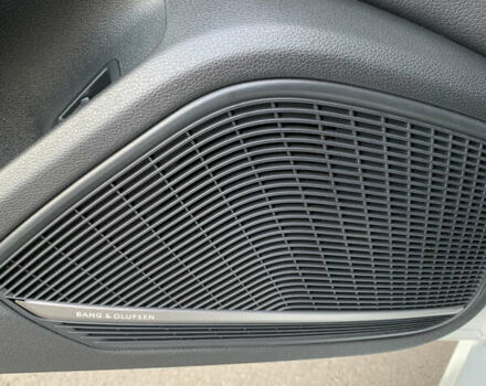 Белый Ауди А4, объемом двигателя 1.98 л и пробегом 149 тыс. км за 17700 $, фото 16 на Automoto.ua