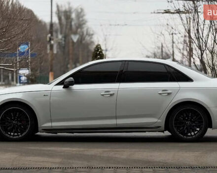 Ауди А4 2017 в Львове на Automoto.ua Белый Ауди А4, объемом двигателя 1.98 л и пробегом 170 тыс. км за 21200 $, фото 4 на Automoto.ua