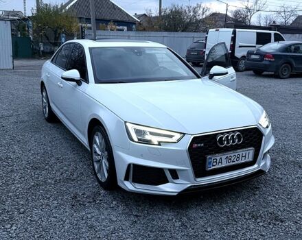 Білий Ауді А4, об'ємом двигуна 2 л та пробігом 38 тис. км за 16700 $, фото 2 на Automoto.ua