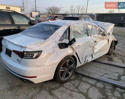 Білий Ауді А4, об'ємом двигуна 2 л та пробігом 53 тис. км за 8500 $, фото 7 на Automoto.ua
