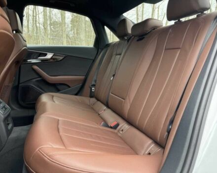Білий Ауді А4, об'ємом двигуна 2 л та пробігом 30 тис. км за 12000 $, фото 12 на Automoto.ua