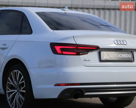Білий Ауді А4, об'ємом двигуна 2 л та пробігом 74 тис. км за 21500 $, фото 7 на Automoto.ua