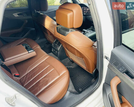 Білий Ауді А4, об'ємом двигуна 1.98 л та пробігом 89 тис. км за 23500 $, фото 15 на Automoto.ua