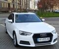 Білий Ауді А4, об'ємом двигуна 2 л та пробігом 132 тис. км за 17000 $, фото 4 на Automoto.ua