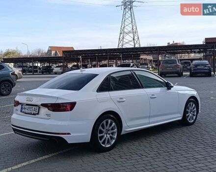 Білий Ауді А4, об'ємом двигуна 2 л та пробігом 132 тис. км за 17000 $, фото 6 на Automoto.ua