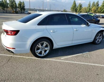 Белый Ауди А4, объемом двигателя 2 л и пробегом 114 тыс. км за 13700 $, фото 4 на Automoto.ua