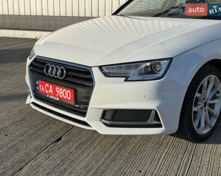 Білий Ауді А4, об'ємом двигуна 2 л та пробігом 42 тис. км за 18000 $, фото 2 на Automoto.ua