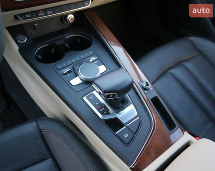 Білий Ауді А4, об'ємом двигуна 2 л та пробігом 74 тис. км за 21500 $, фото 24 на Automoto.ua