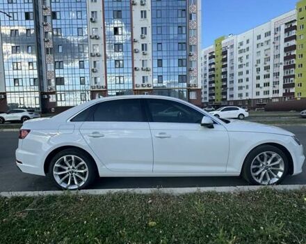 Білий Ауді А4, об'ємом двигуна 2 л та пробігом 75 тис. км за 22000 $, фото 2 на Automoto.ua