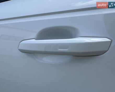 Белый Ауди А4, объемом двигателя 2 л и пробегом 127 тыс. км за 21850 $, фото 17 на Automoto.ua