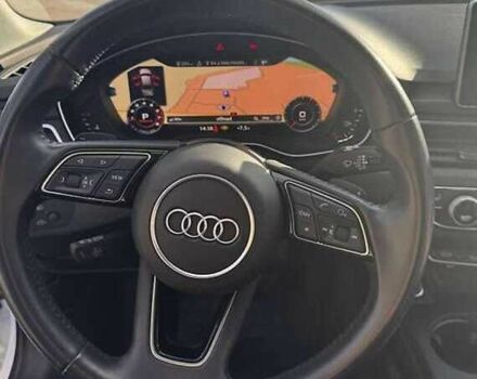 Білий Ауді А4, об'ємом двигуна 2 л та пробігом 100 тис. км за 18000 $, фото 8 на Automoto.ua
