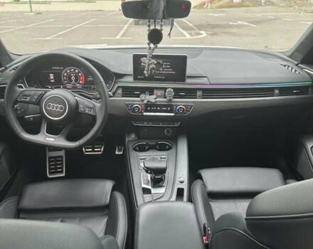 Ауди А4 2018 в Киеве на Automoto.ua Белый Ауди А4, объемом двигателя 2 л и пробегом 170 тыс. км за 19500 $, фото 4 на Automoto.ua