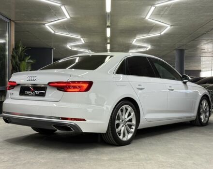 Белый Ауди А4, объемом двигателя 2 л и пробегом 97 тыс. км за 18900 $, фото 10 на Automoto.ua