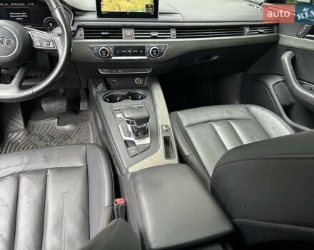 Білий Ауді А4, об'ємом двигуна 2 л та пробігом 272 тис. км за 14500 $, фото 9 на Automoto.ua