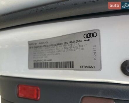Белый Ауди А4, объемом двигателя 2 л и пробегом 50 тыс. км за 4000 $, фото 11 на Automoto.ua