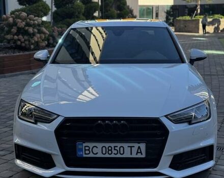 Ауді А4 2018 у Києві на Automoto.ua Білий Ауді А4, об'ємом двигуна 1.98 л та пробігом 96 тис. км за 19999 $, фото 1 на Automoto.ua