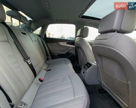 Білий Ауді А4, об'ємом двигуна 2 л та пробігом 132 тис. км за 17000 $, фото 13 на Automoto.ua