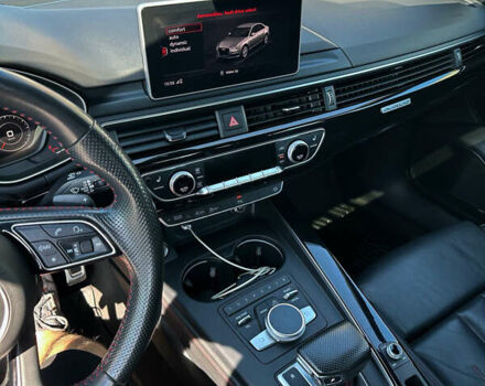 Ауди А4 2018 в Львове на Automoto.ua Белый Ауди А4, объемом двигателя 1.98 л и пробегом 106 тыс. км за 23500 $, фото 16 на Automoto.ua