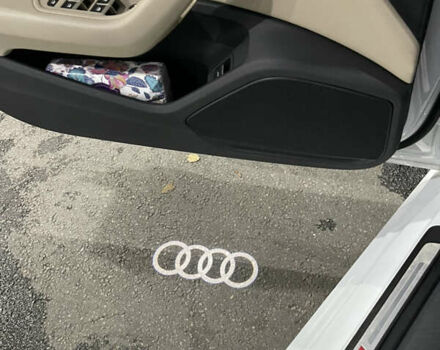 Ауді А4 2018 у Дніпро (Дніпропетровську) на Automoto.ua Білий Ауді А4, об'ємом двигуна 1.98 л та пробігом 115 тис. км за 26200 $, фото 4 на Automoto.ua