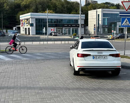 Белый Ауди А4, объемом двигателя 1.98 л и пробегом 155 тыс. км за 19800 $, фото 3 на Automoto.ua