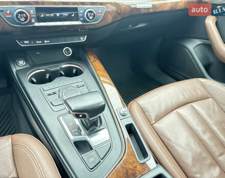 Білий Ауді А4, об'ємом двигуна 1.98 л та пробігом 97 тис. км за 19999 $, фото 15 на Automoto.ua