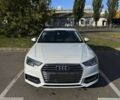 Білий Ауді А4, об'ємом двигуна 2 л та пробігом 100 тис. км за 18000 $, фото 4 на Automoto.ua